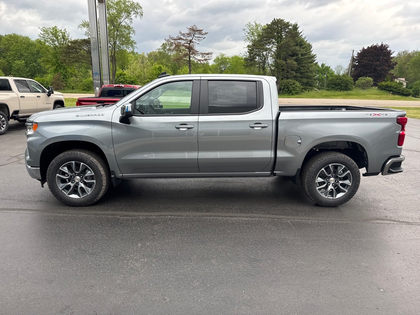 2026 Chevrolet Silverado 1500 LT (2FL)