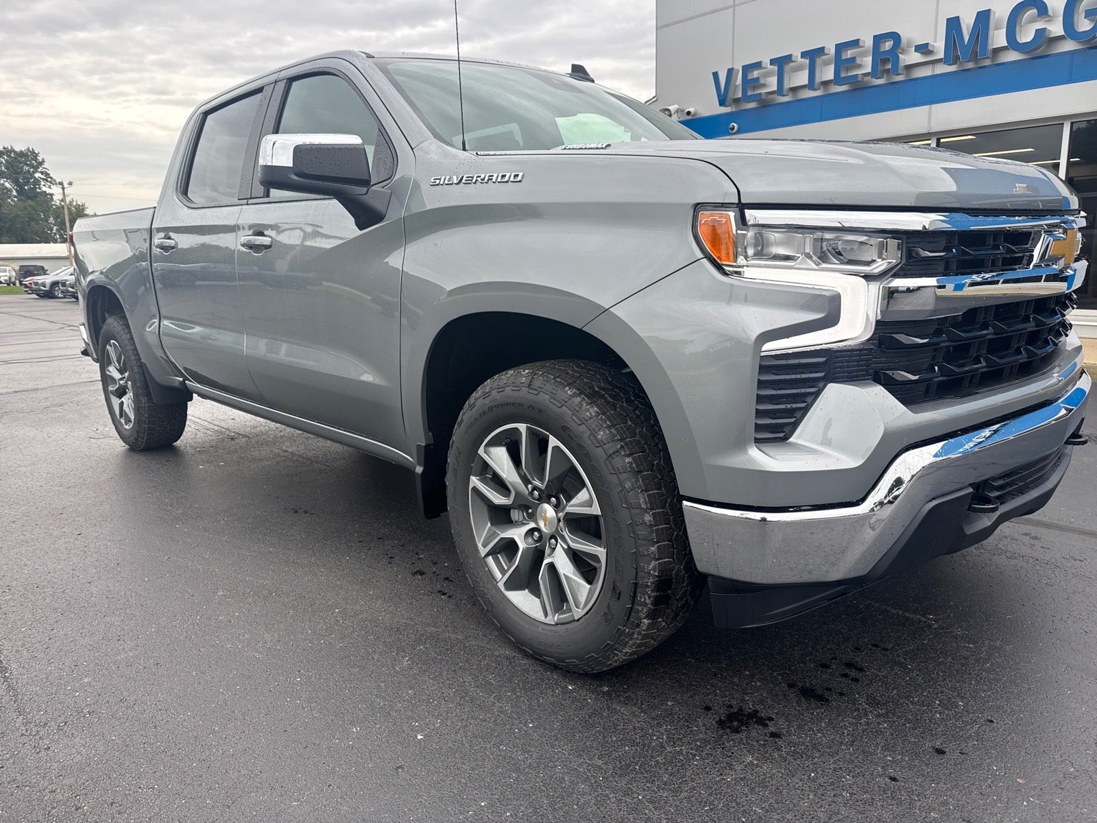 2026 Chevrolet Silverado 1500 LT (2FL)