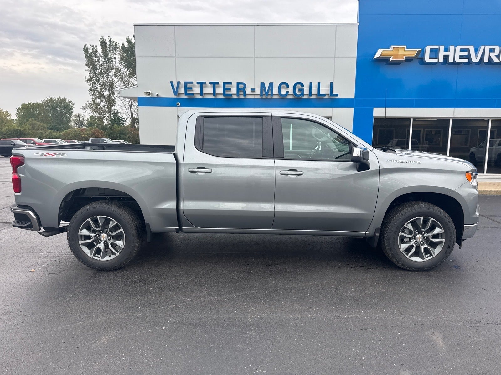 2026 Chevrolet Silverado 1500 LT (2FL)