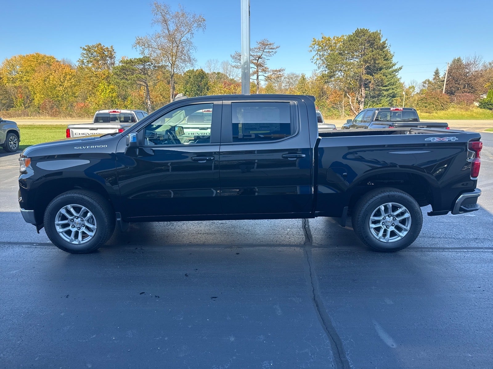 2026 Chevrolet Silverado 1500 LT (2FL)