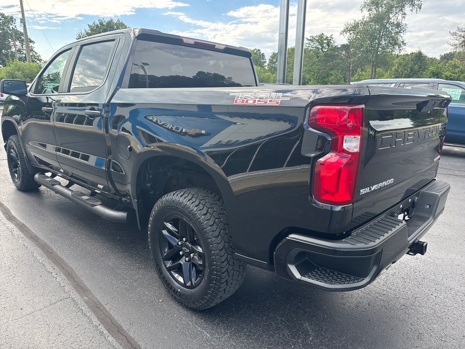 2021 Chevrolet Silverado 1500 Custom Trail Boss