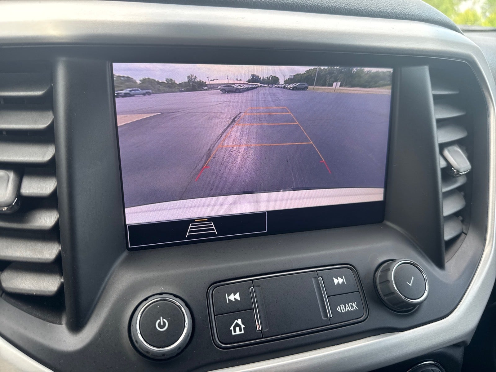 2023 GMC Acadia SLE