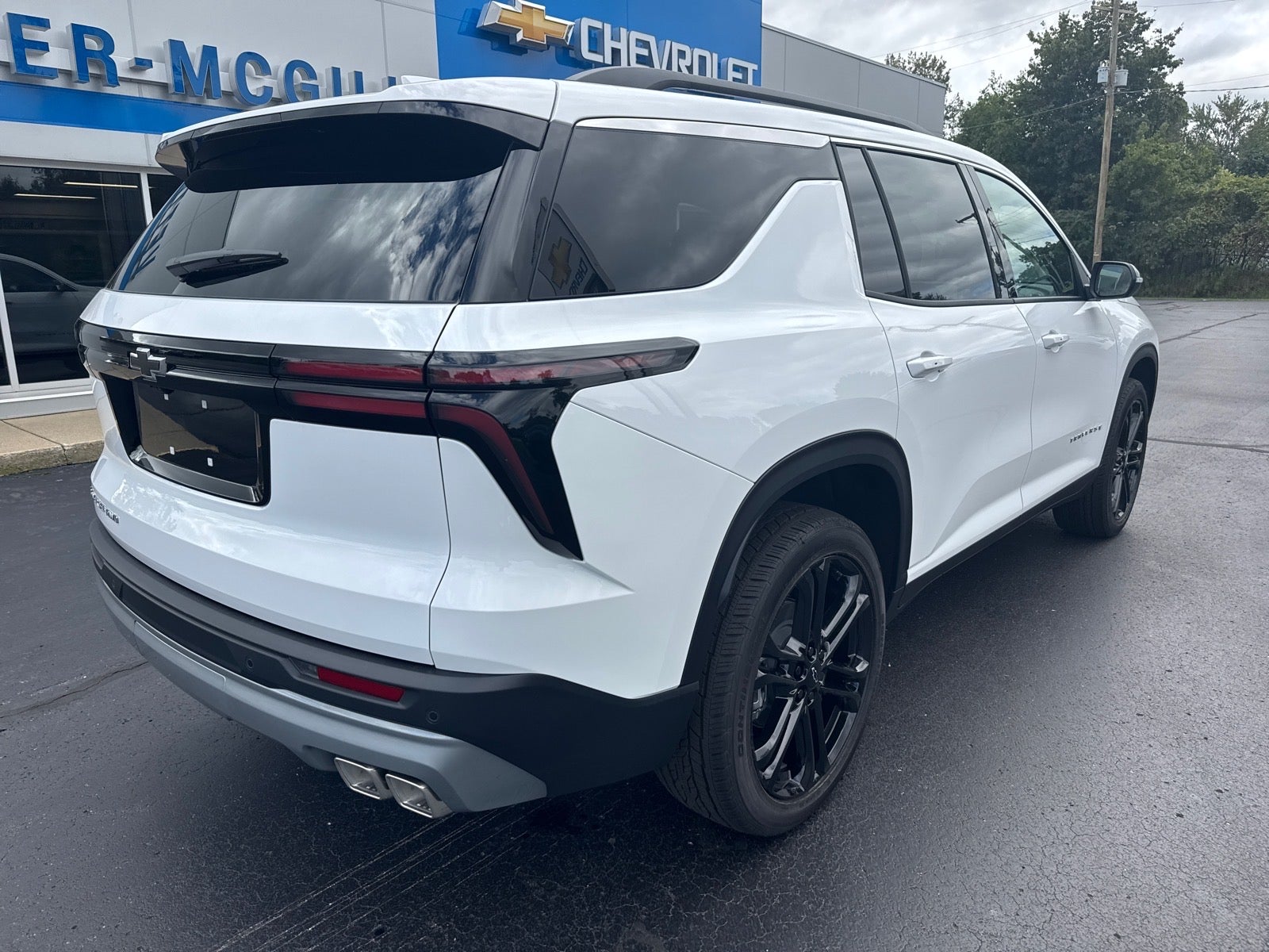 2027 Chevrolet Traverse LT