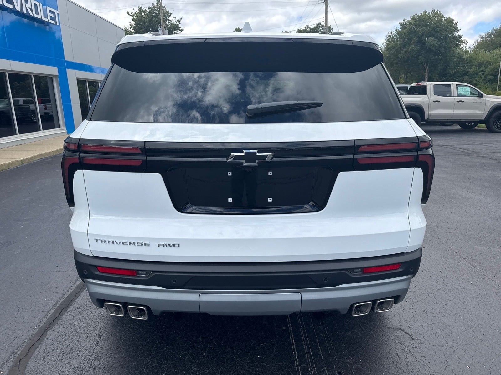 2027 Chevrolet Traverse LT