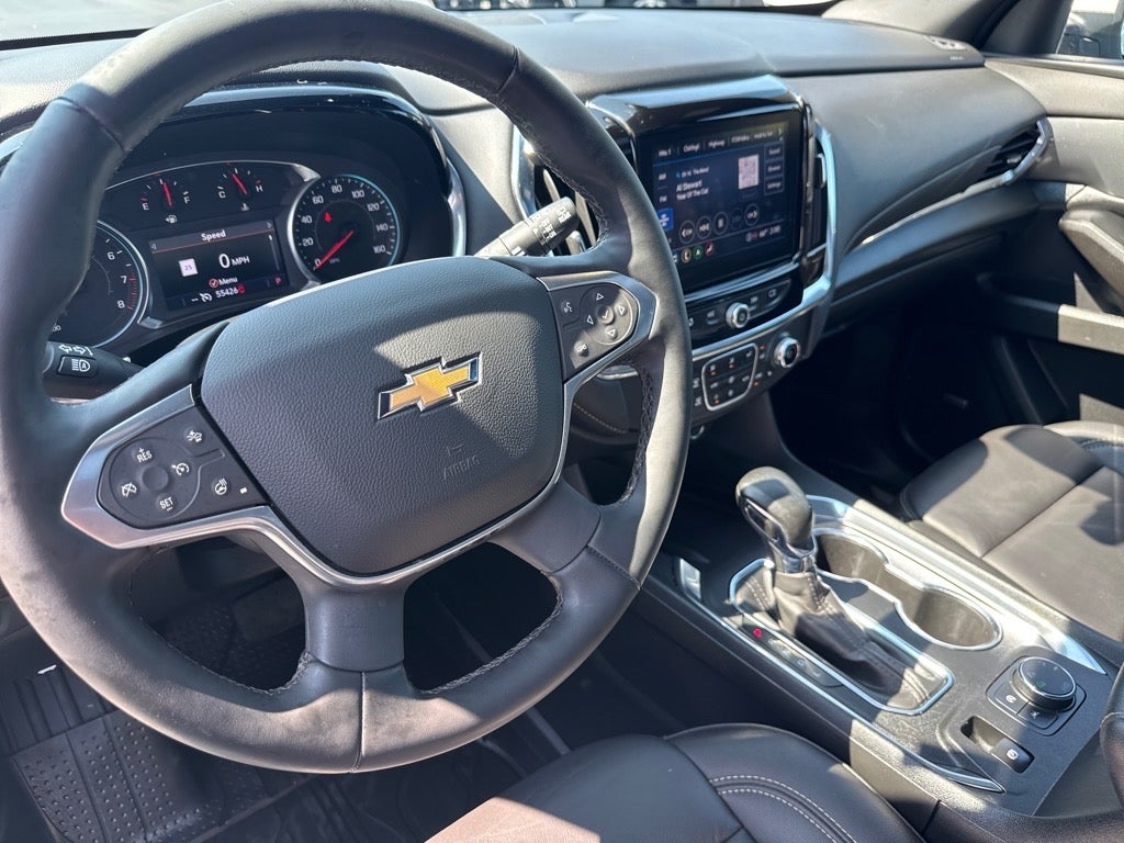 2023 Chevrolet Traverse LT Leather