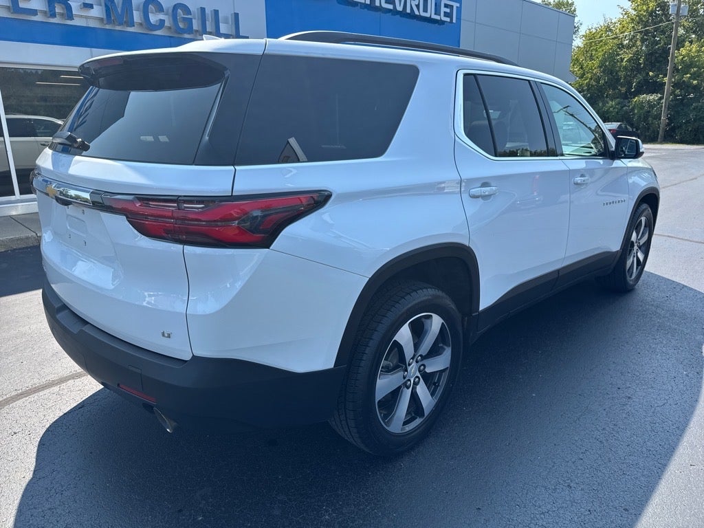2023 Chevrolet Traverse LT Leather