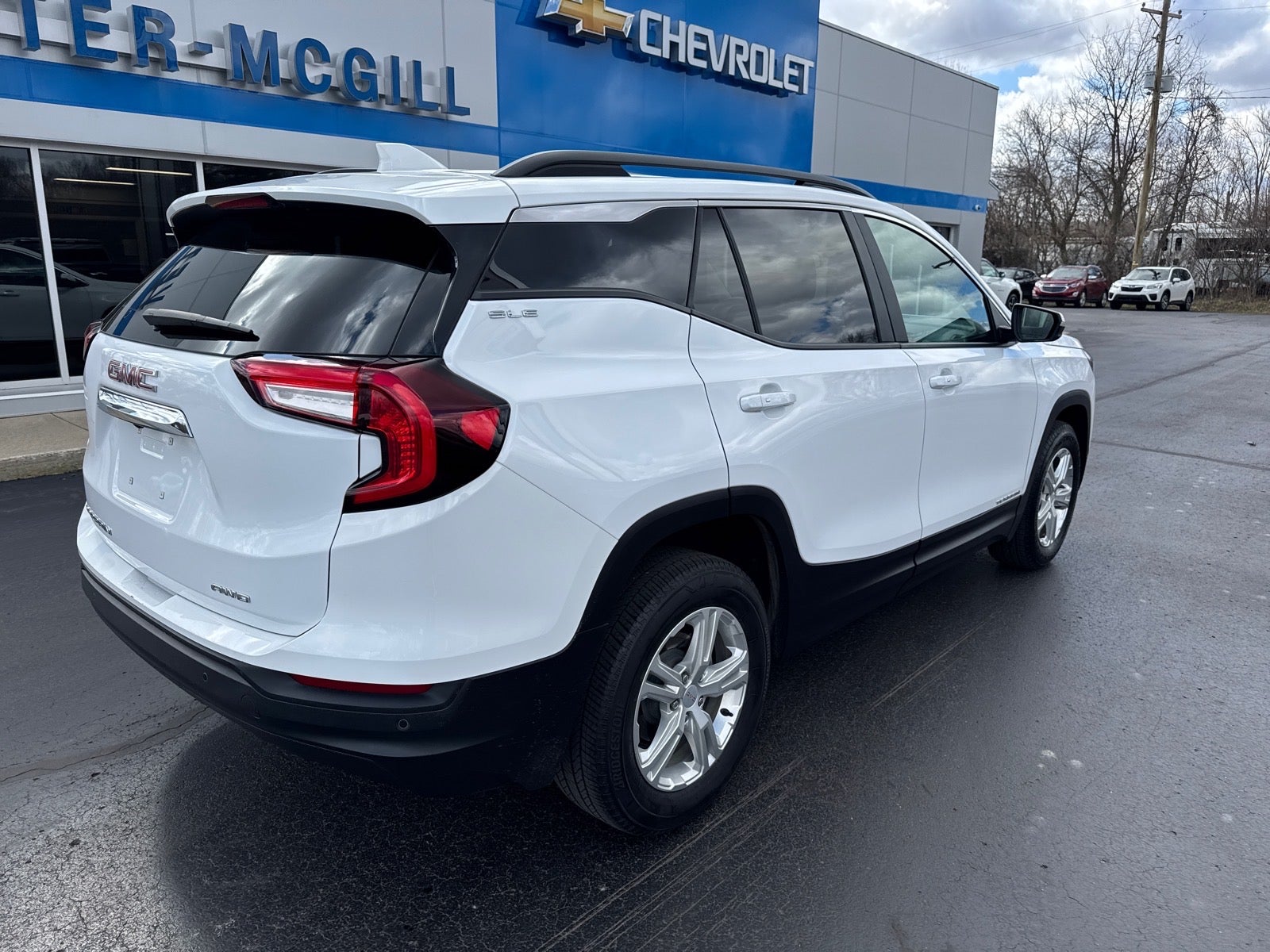 2024 GMC Terrain SLE