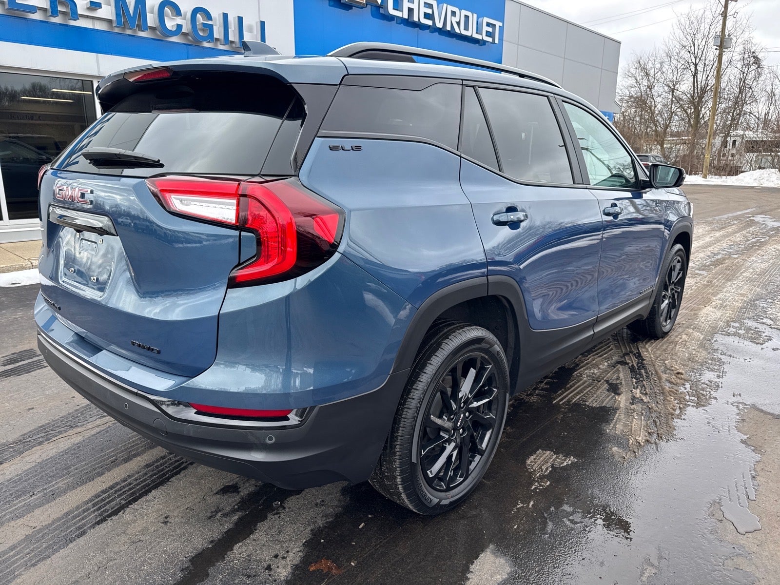 2024 GMC Terrain SLE