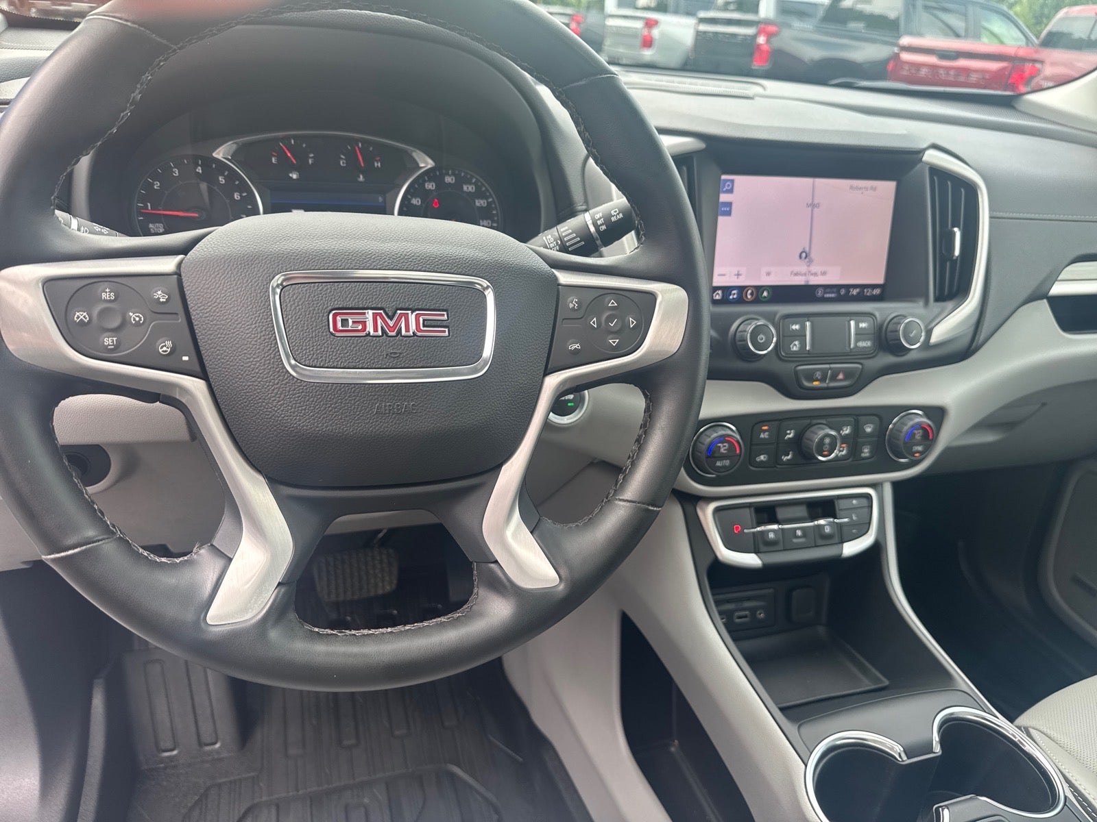 2024 GMC Terrain SLT