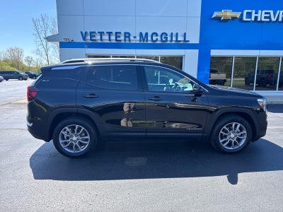 2022 GMC Terrain SLT