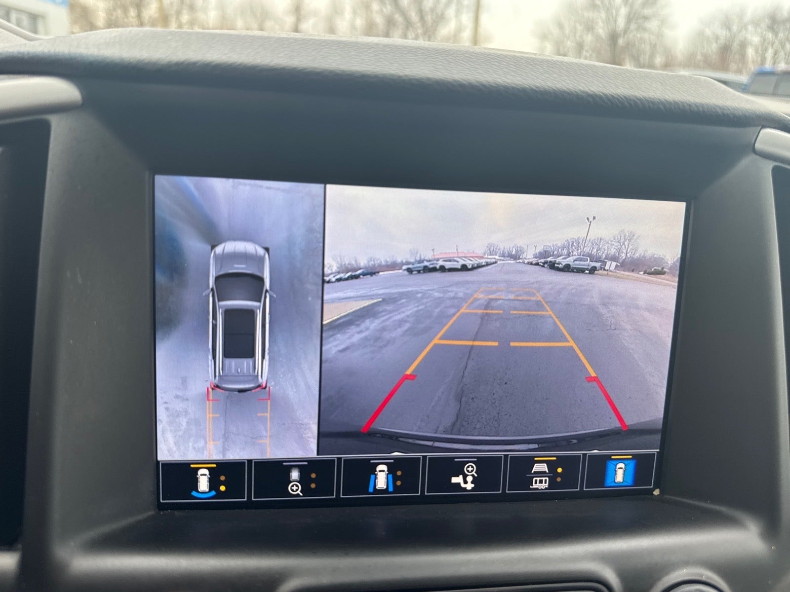 2023 GMC Terrain AT4