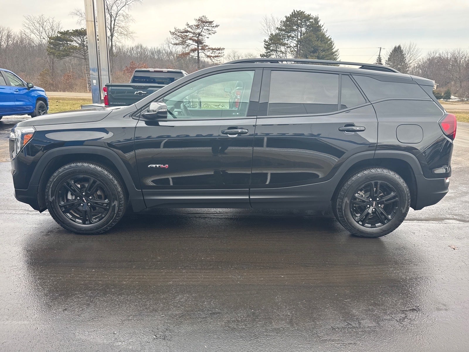 2023 GMC Terrain AT4