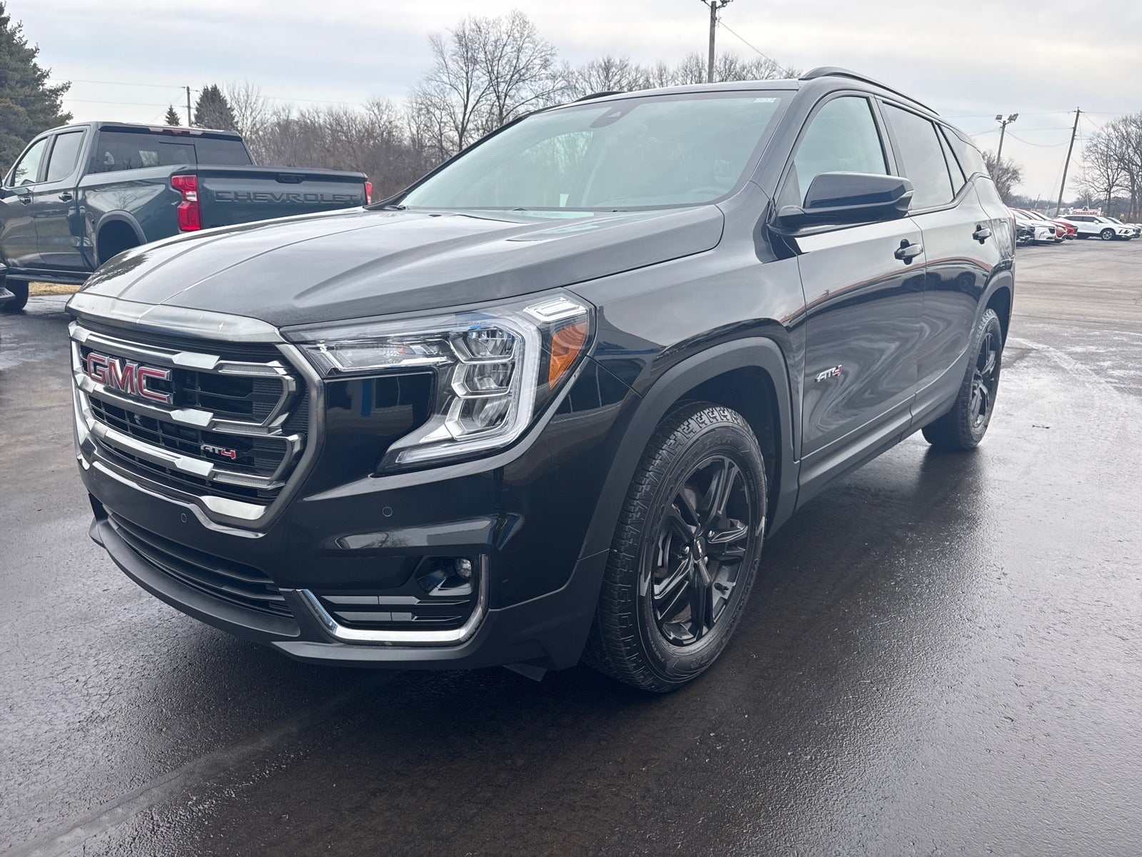 2023 GMC Terrain AT4