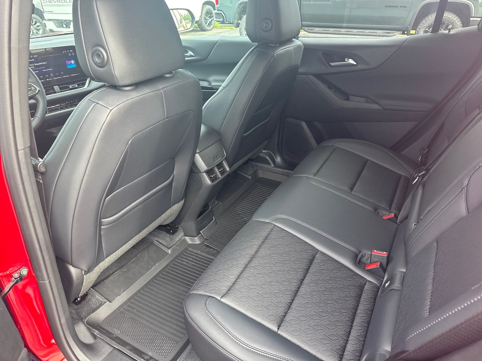 2027 Chevrolet Equinox AWD LT