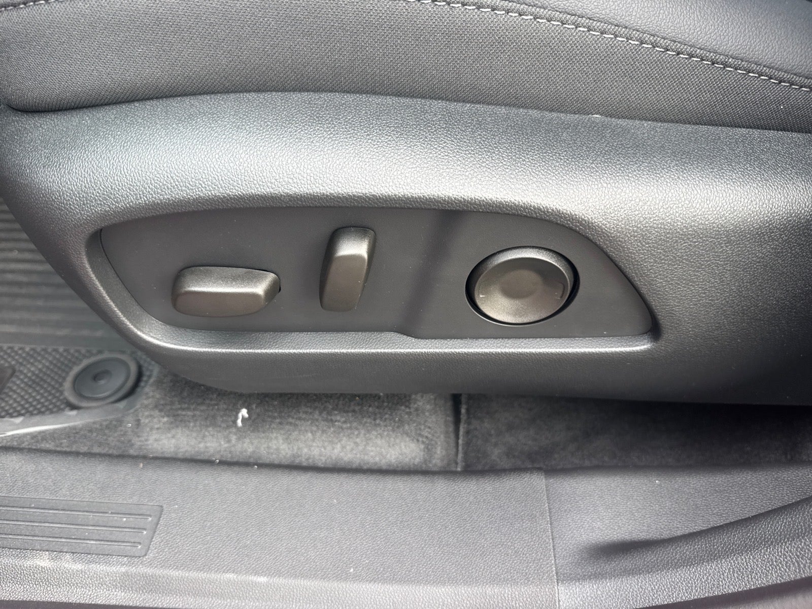 2027 Chevrolet Equinox AWD LT