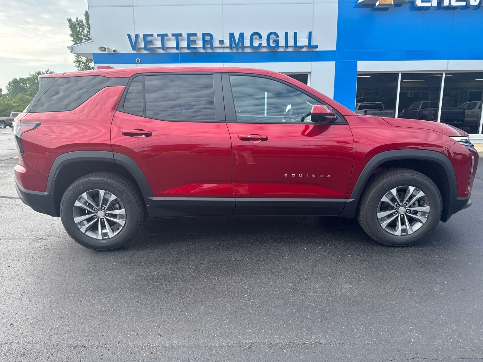 2027 Chevrolet Equinox AWD LT