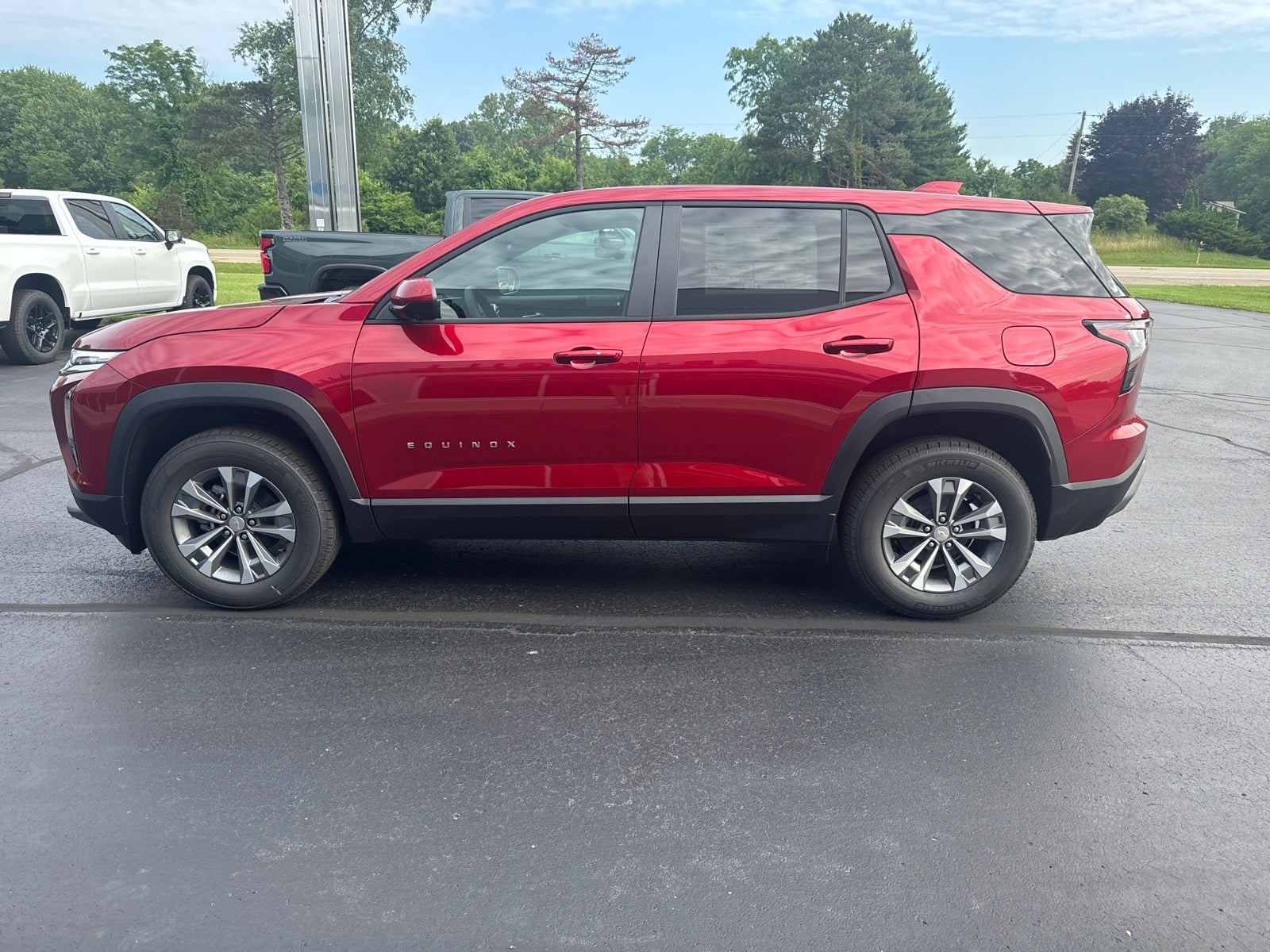 2027 Chevrolet Equinox AWD LT