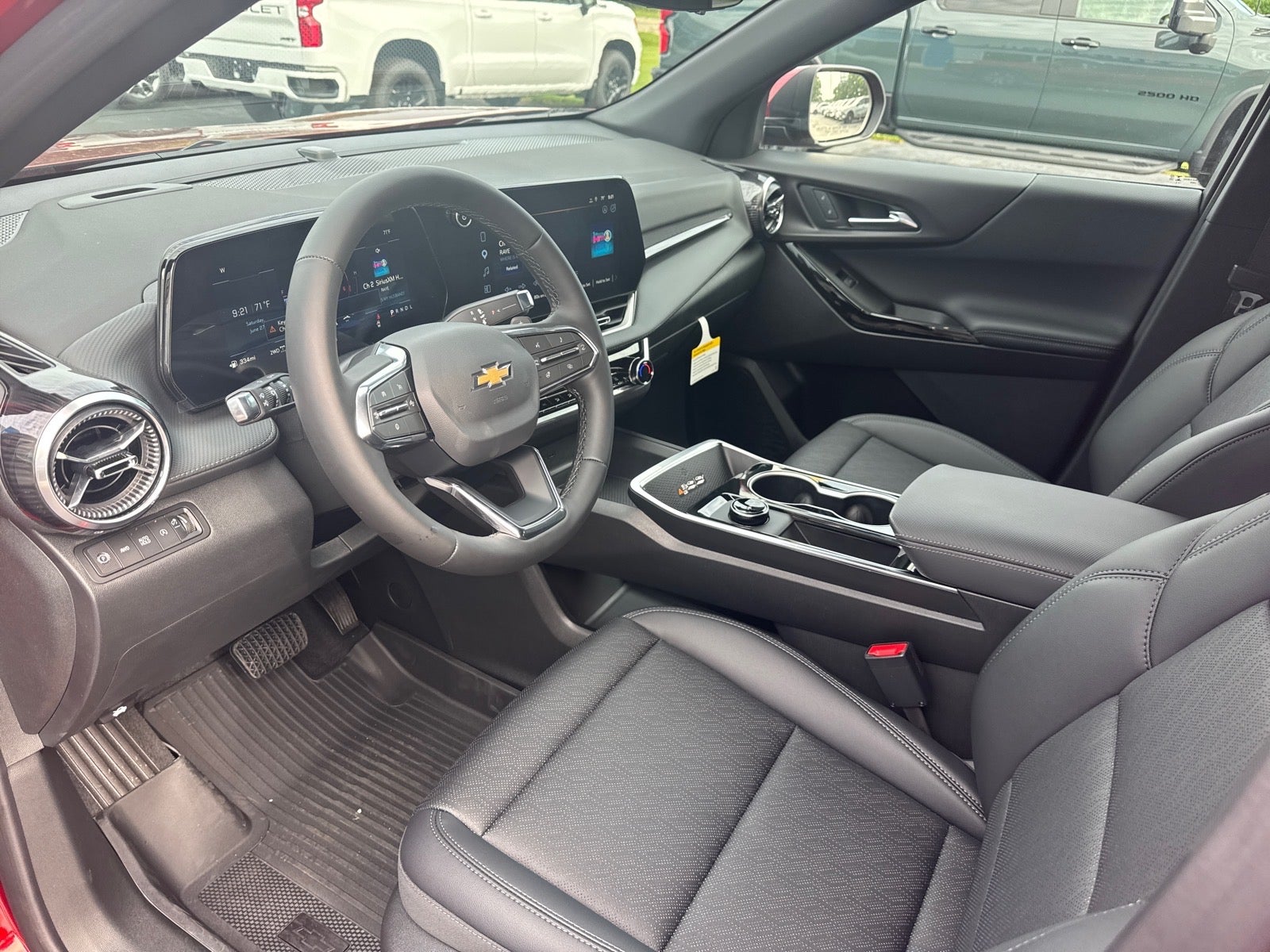 2027 Chevrolet Equinox AWD LT