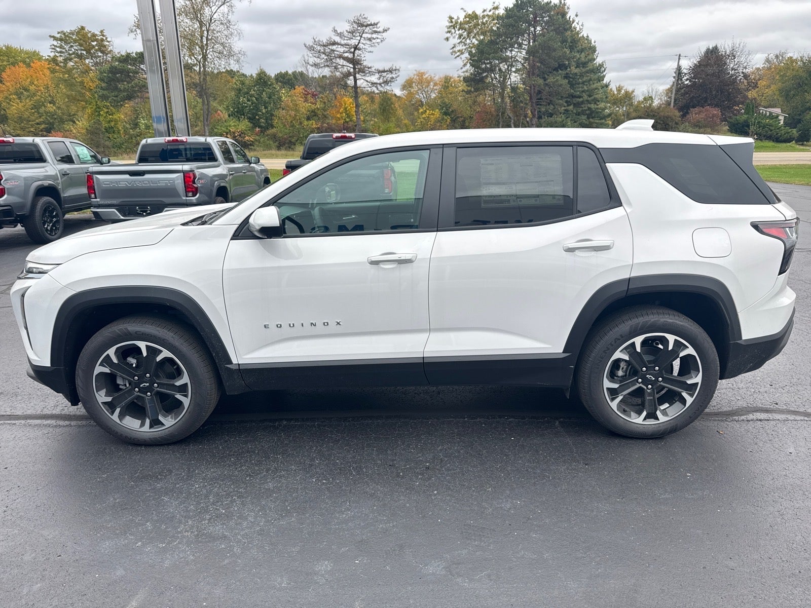 2027 Chevrolet Equinox LT