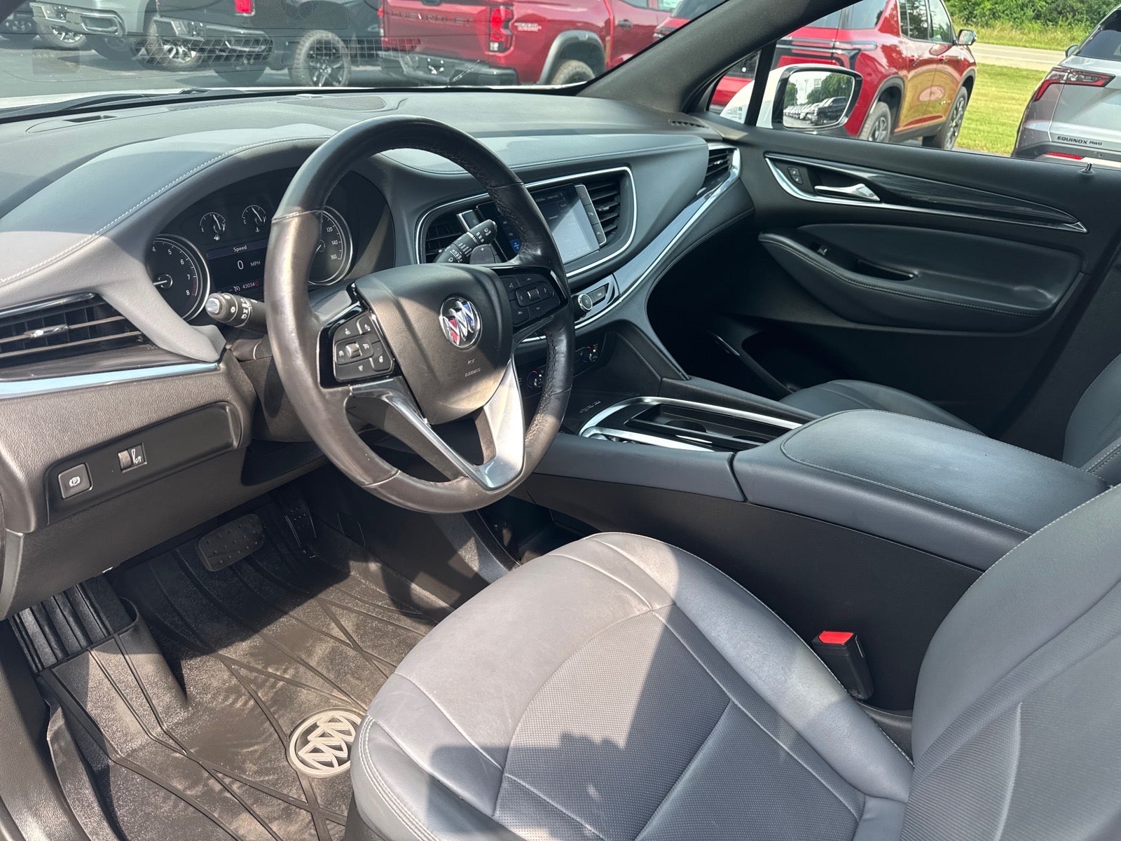 2023 Buick Enclave Essence