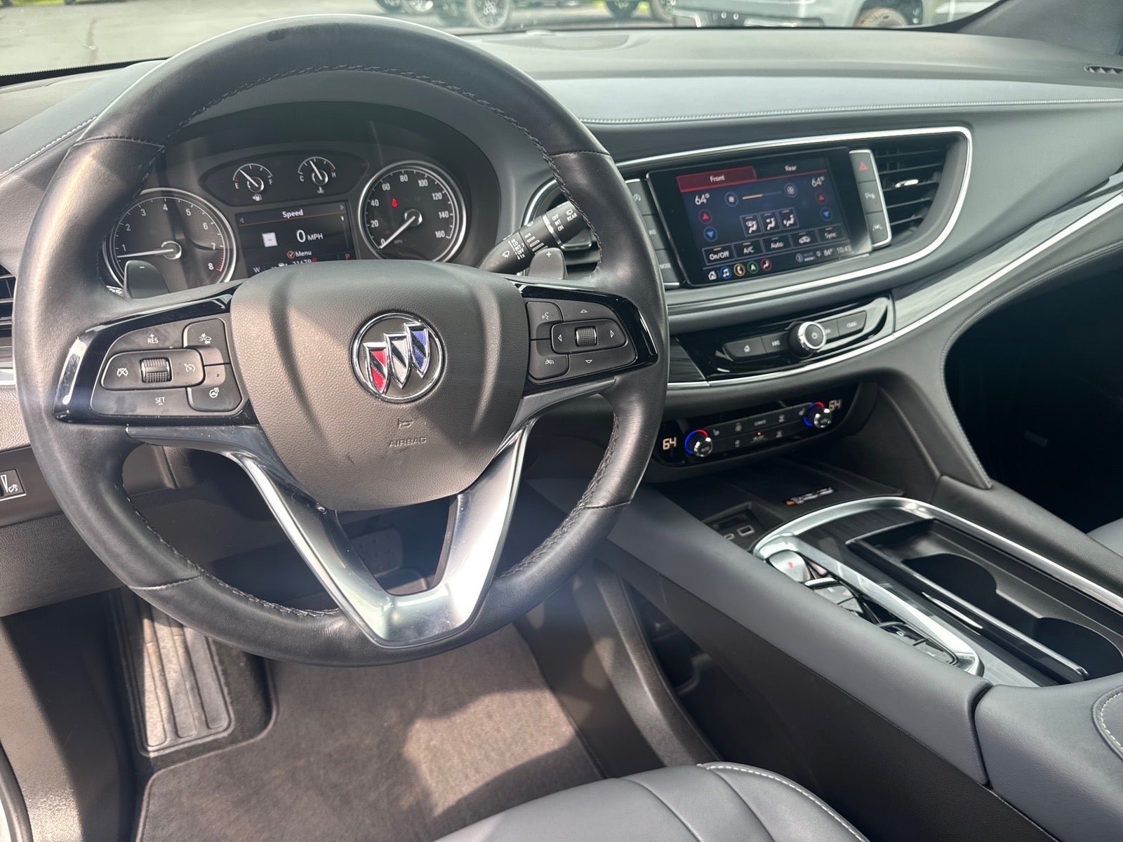 2023 Buick Enclave Essence
