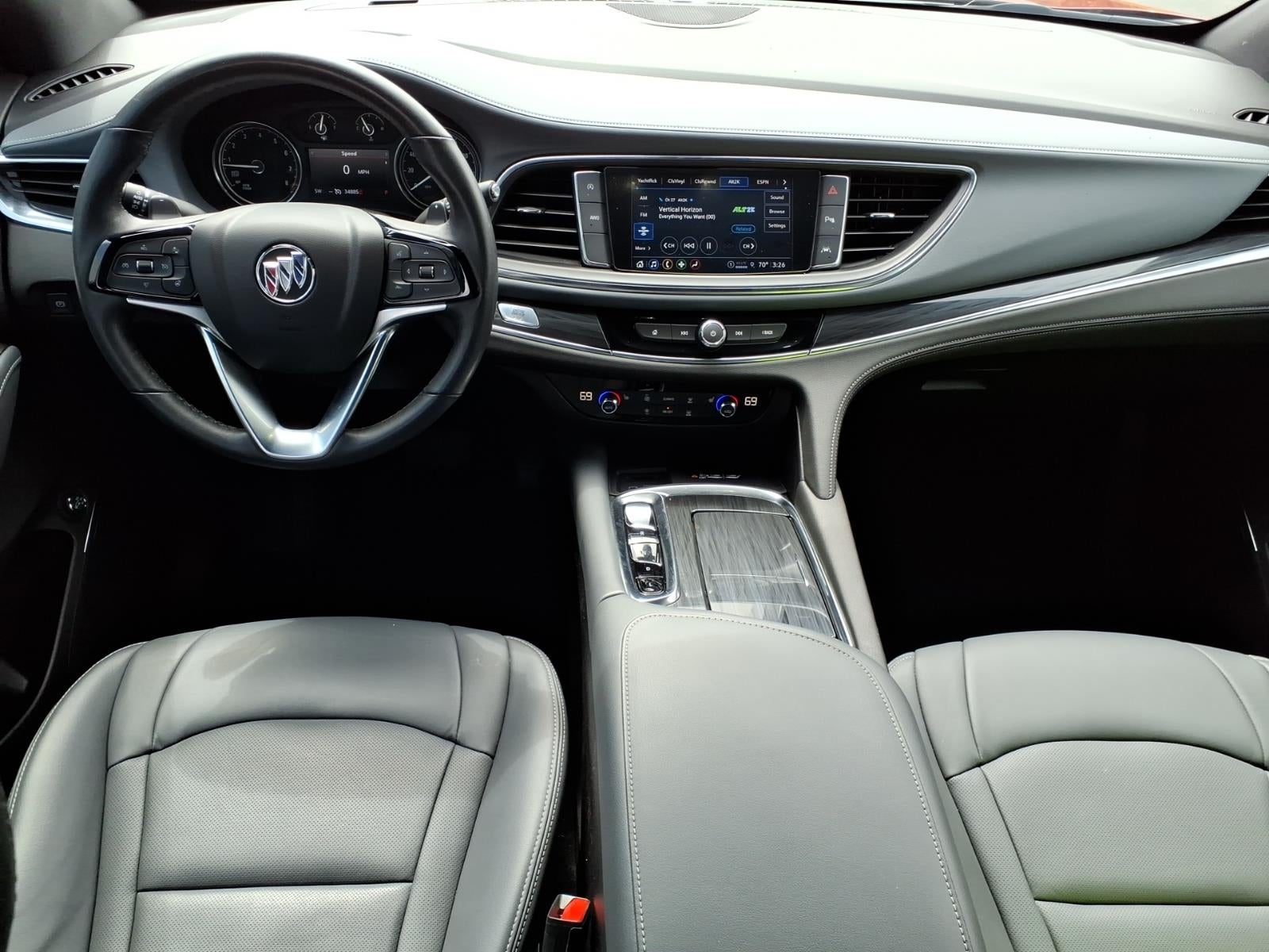 2023 Buick Enclave Essence