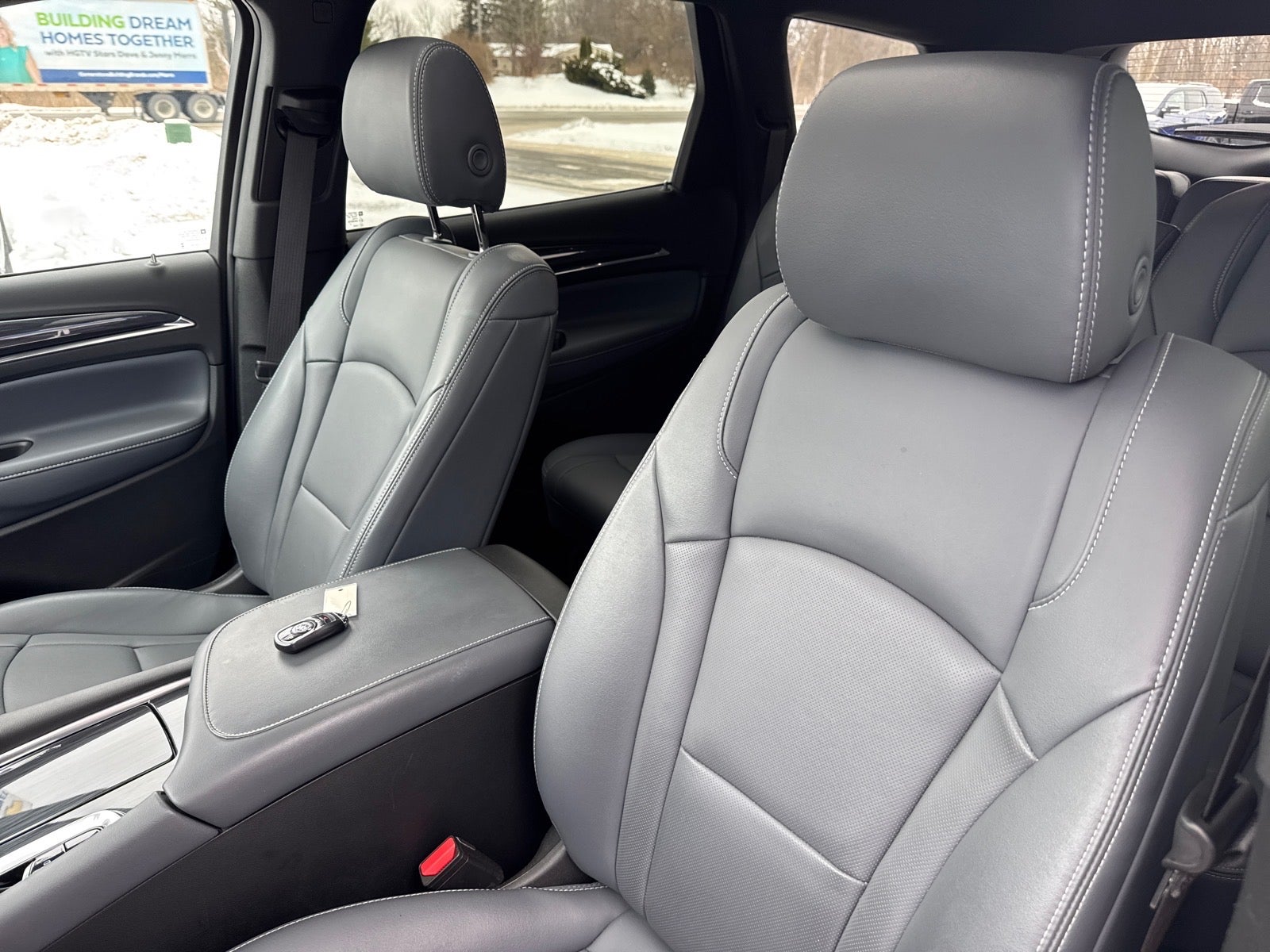 2024 Buick Enclave Essence