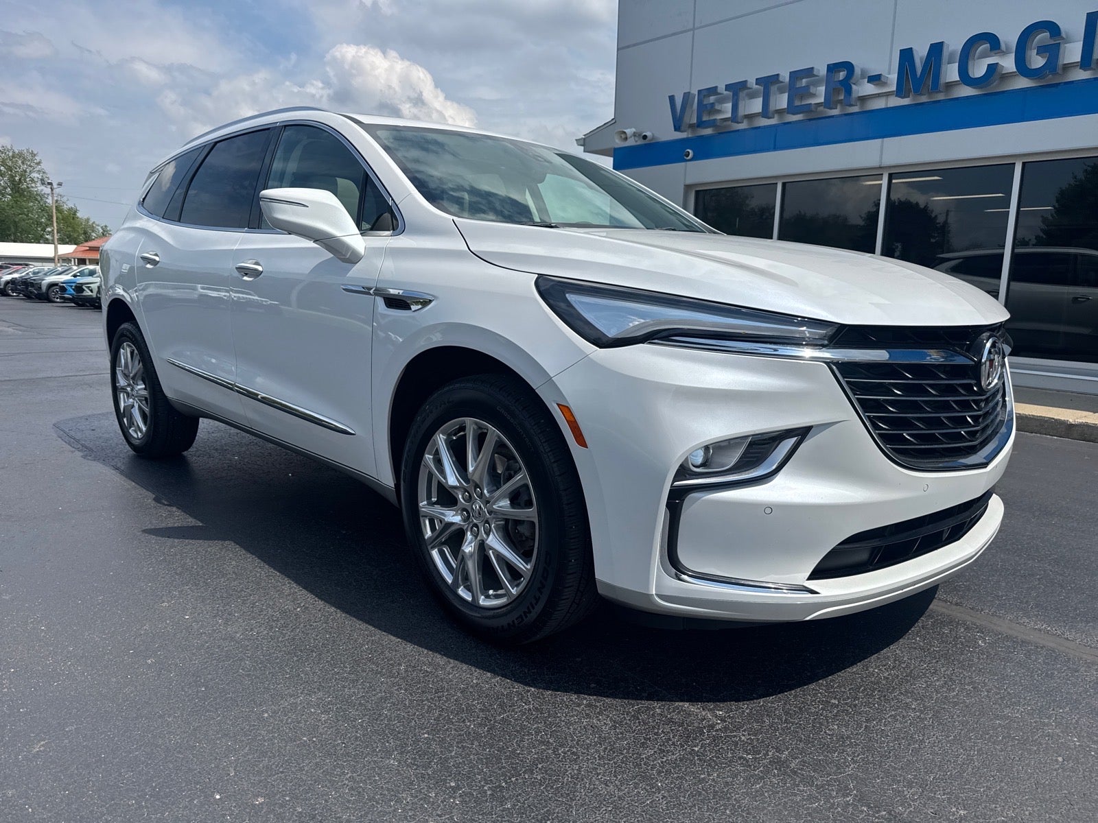 2023 Buick Enclave Premium AWD's photo