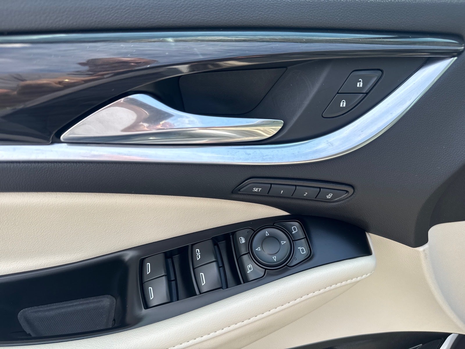 2023 Buick Enclave Premium