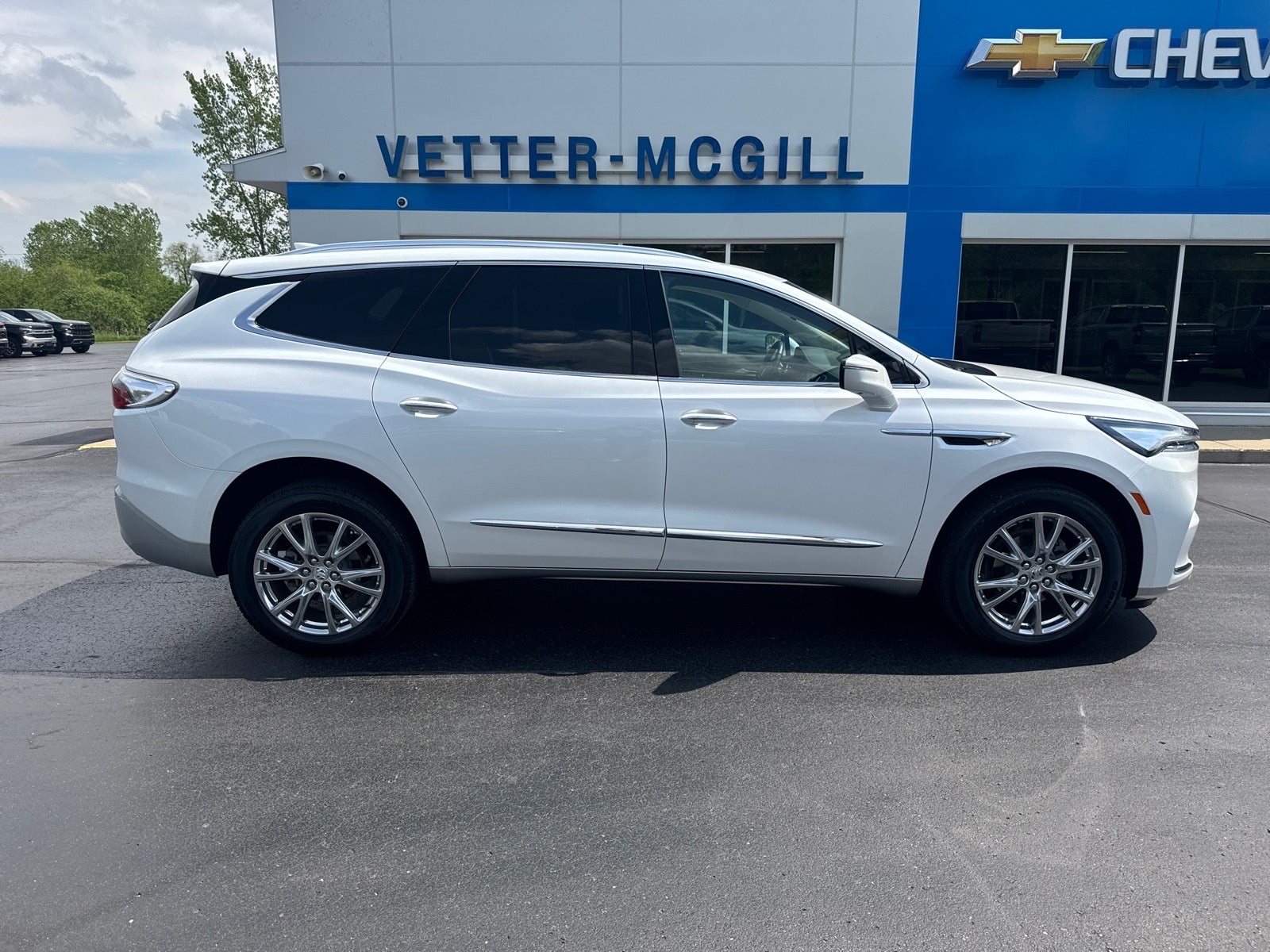 2023 Buick Enclave Premium