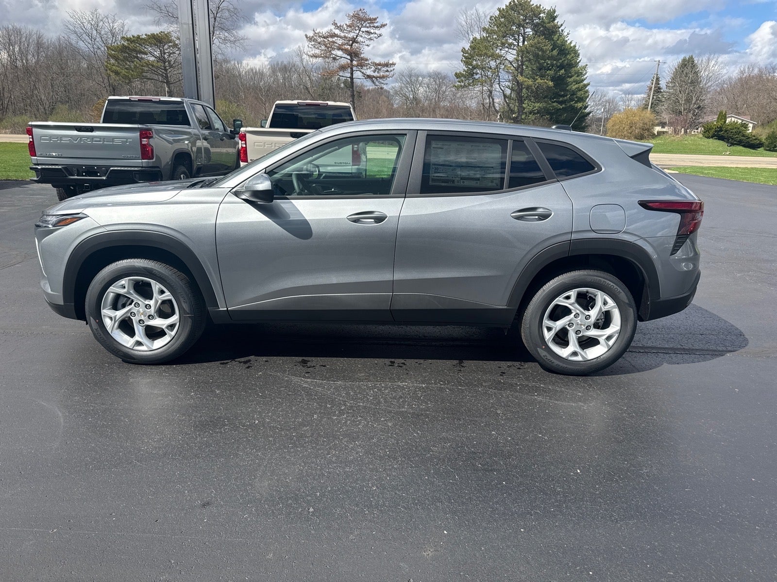 2026 Chevrolet Trax LS