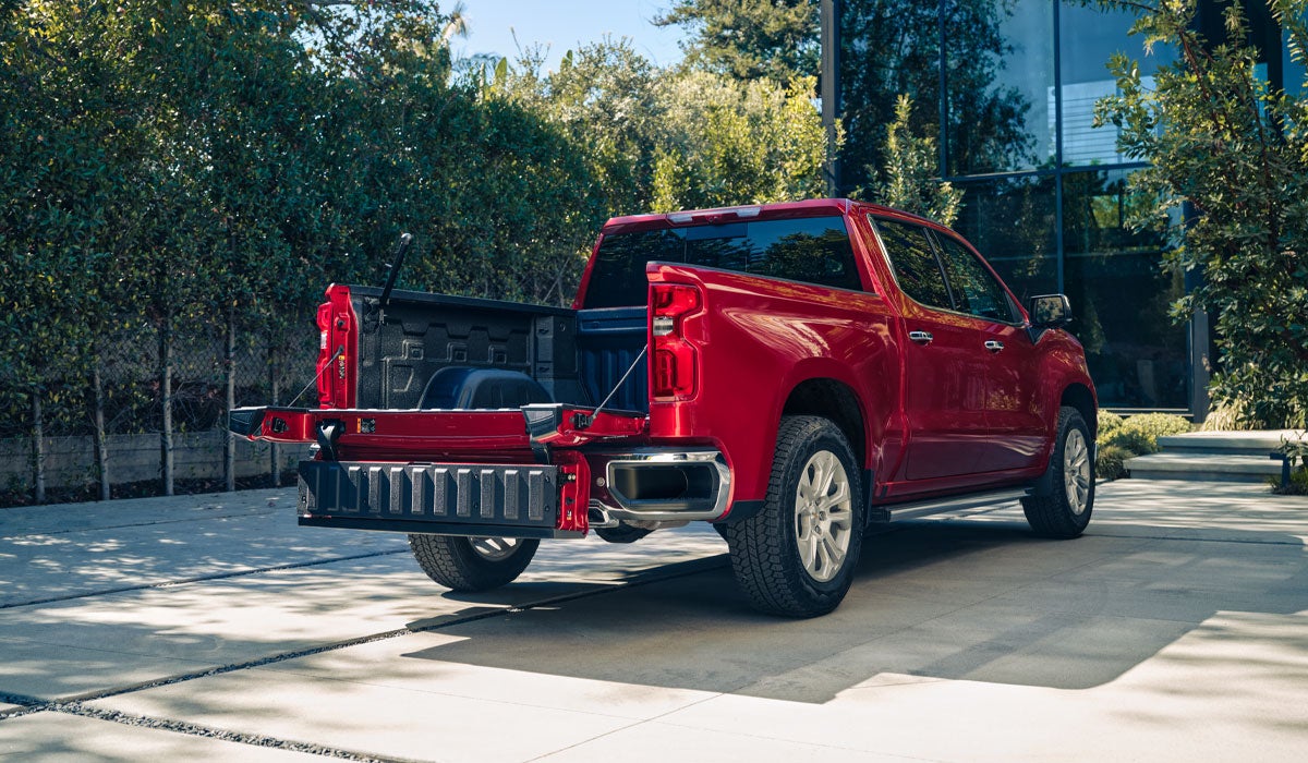 Vetter-McGill Chevrolet in THREE RIVERS MI